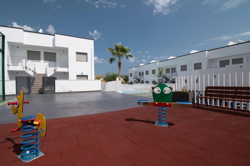 Torrebeach Torre de la Horadada Extérieur photo